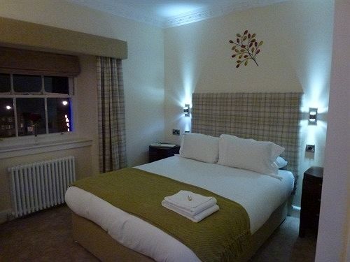 The Star And Garter 3*