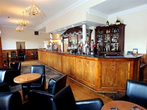 Hotel The Star And Garter